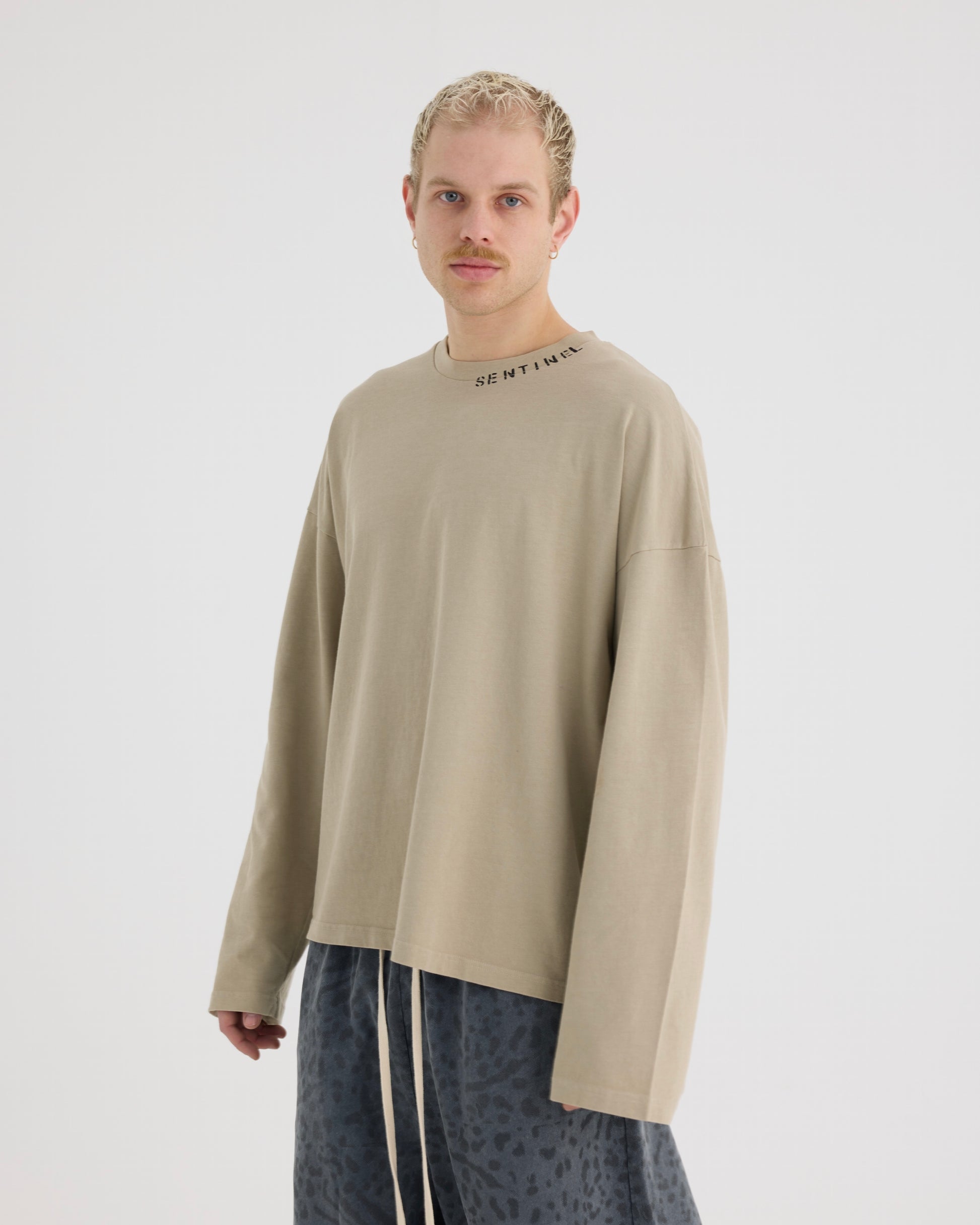 DESIERTO Long Sleeve Tee